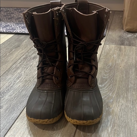 LL BEAN Maine Hunting Shoe, 10” - Picture 2 of 5